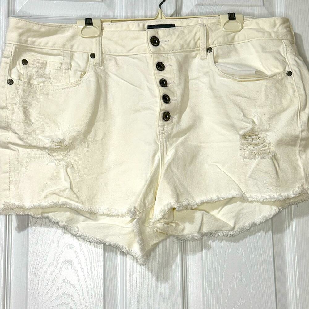 Torrid Distressed White Denim Shorts Size 20 | High-Rise Button Fly Raw Hem